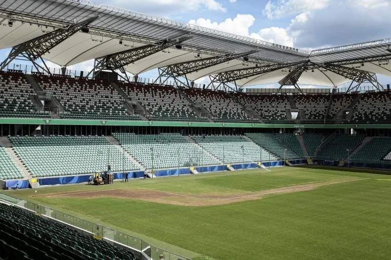 Trzaskowski: stadion Legii będzie centralnym punktem szczepień przeciw COVID-19 w Warszawie.
