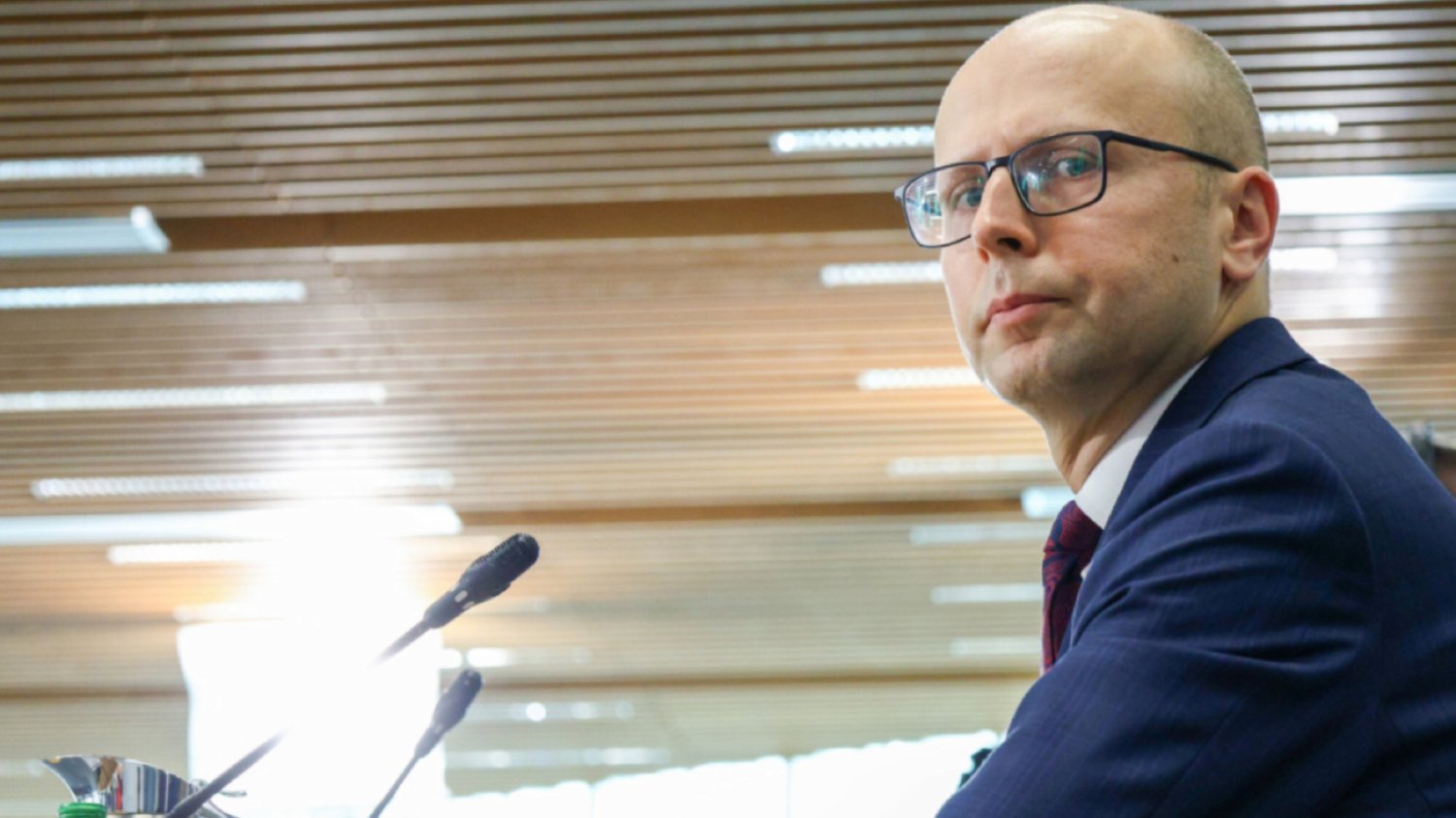 Posiedzenie sejmowej komisji śledczej ds. afery wizowej. Przesłuchanie Damiana Irzyka, byłego Konsula Generalnego RP w Mumbaju.
