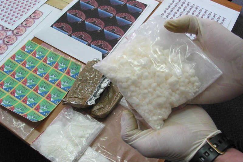 Policja zatrzymała dilerów narkotyków działających w środowisku kiboli Lechii Gdańsk. Mieli 12 kg środków odurzających.