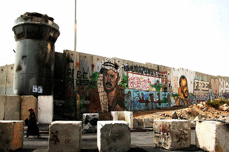 Izraelski punkt kontrolny Qalandiya