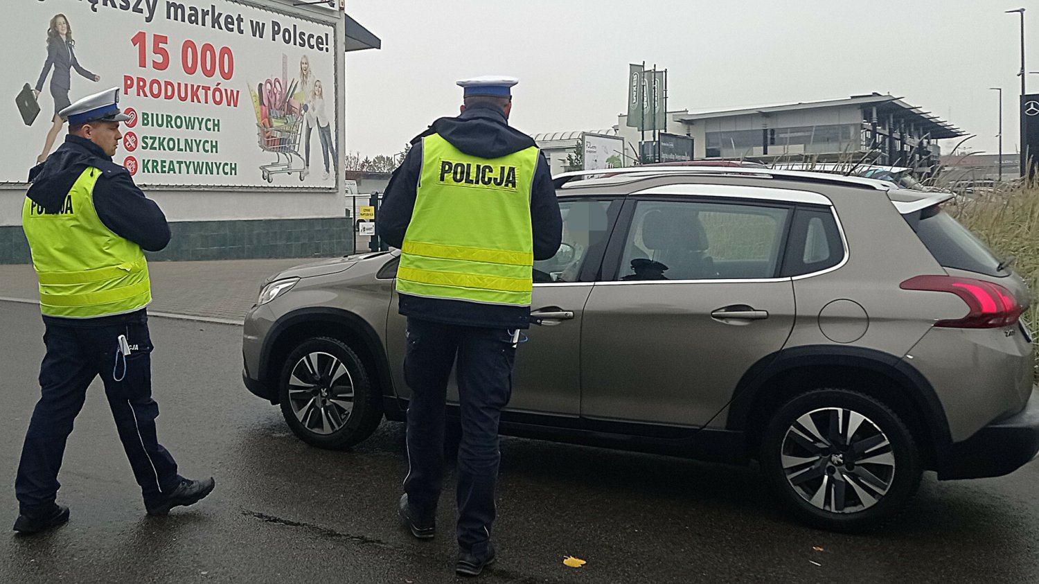 Policja szykuje wzmożone kontrole kierowców w piątek 27 lutego.