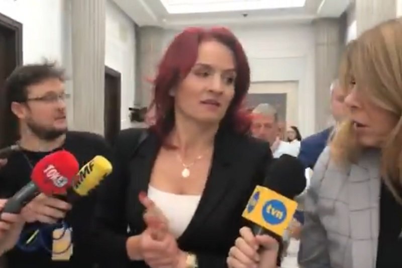 Bernadeta Krynicka z PiS cieszy się, że nie będzie zasiadała w parlamencie z Klaudią Jachirą.