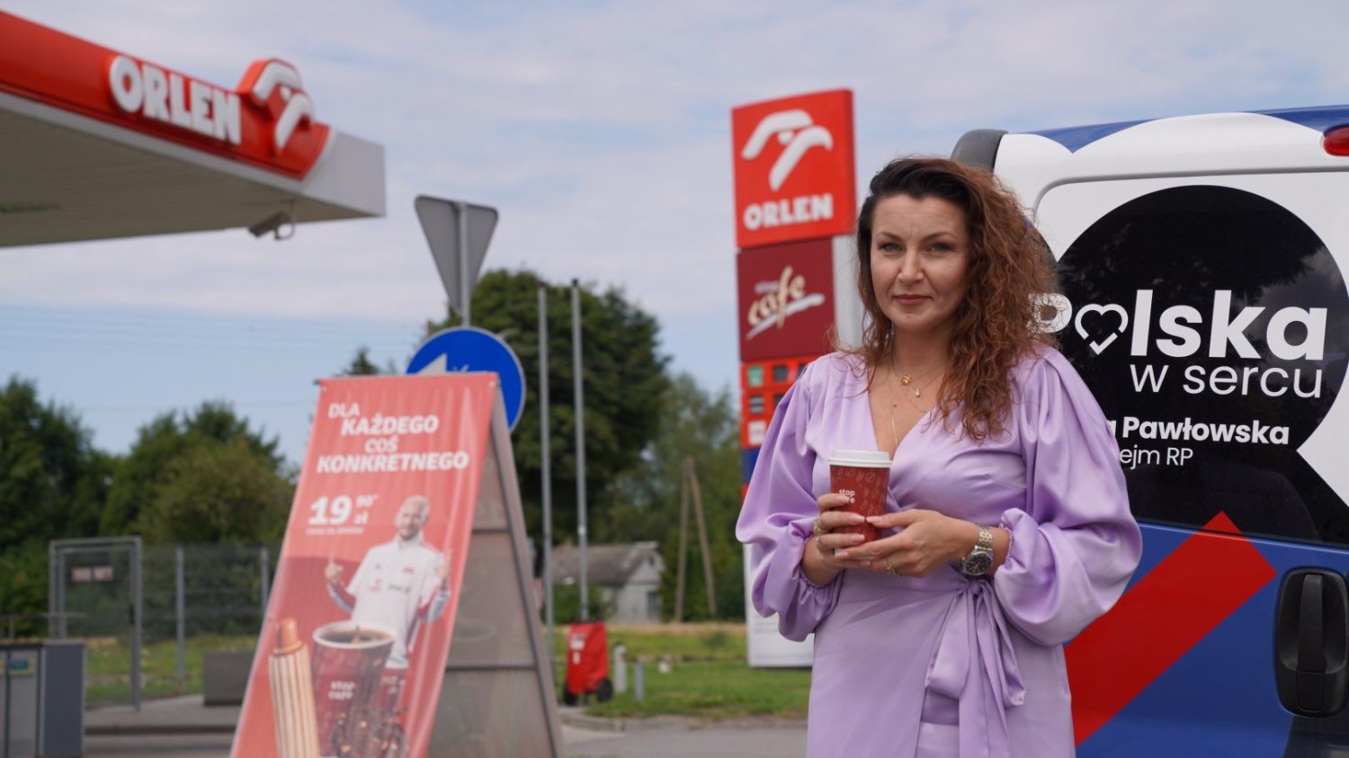 Monika Pawłowska wrzuciła zdjęcie ze stacji Orlenu.