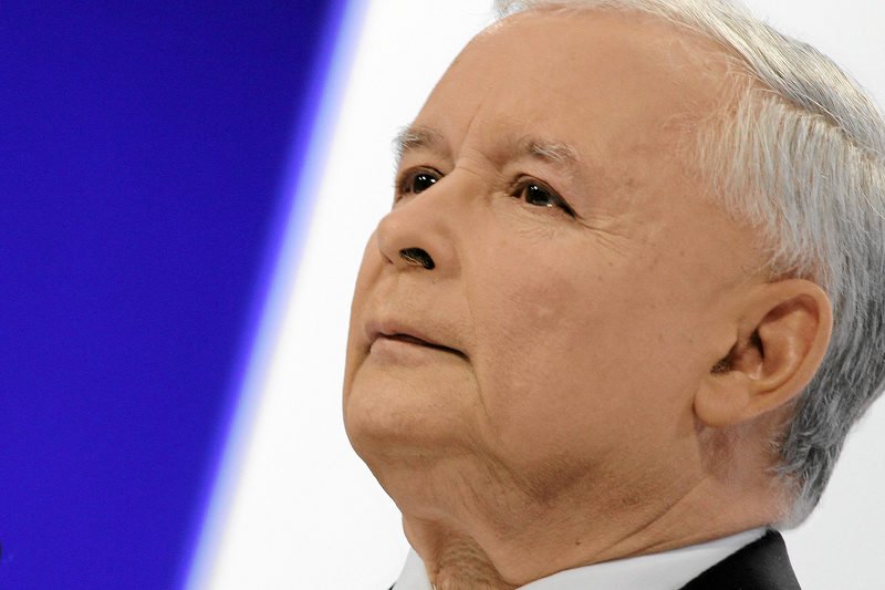 Jarosław Kaczyński opłaca z partyjnej kasy wielu ekspertów.