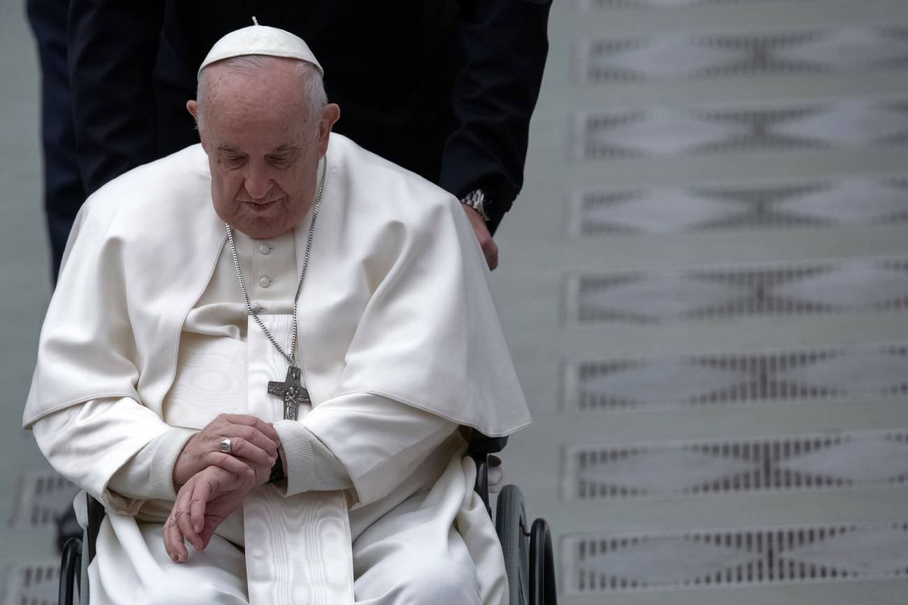 Papież Franciszek ma problemy ze zdrowiem. Audiencje odwołane