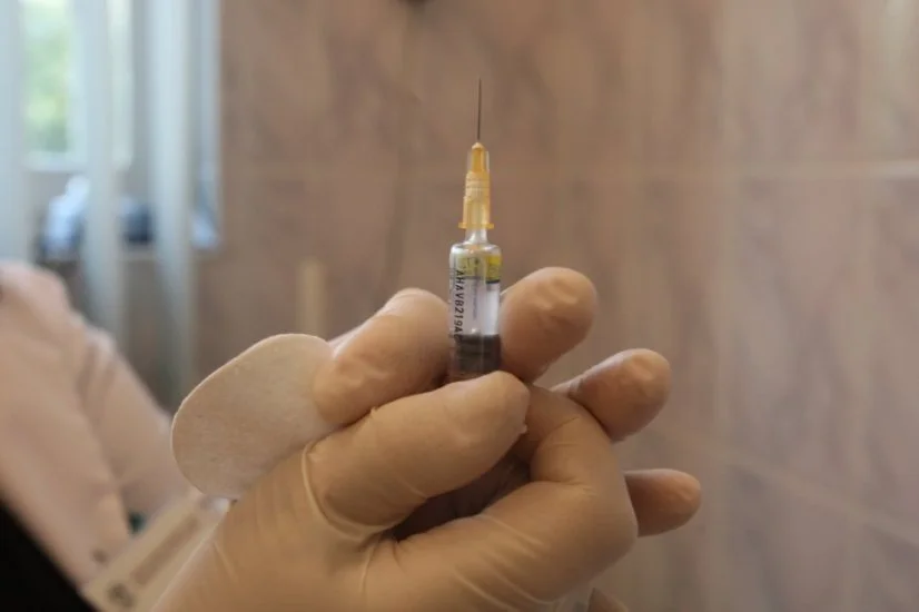 Pfizer po raz kolejny zaskoczył ws. dostaw szczepionki.