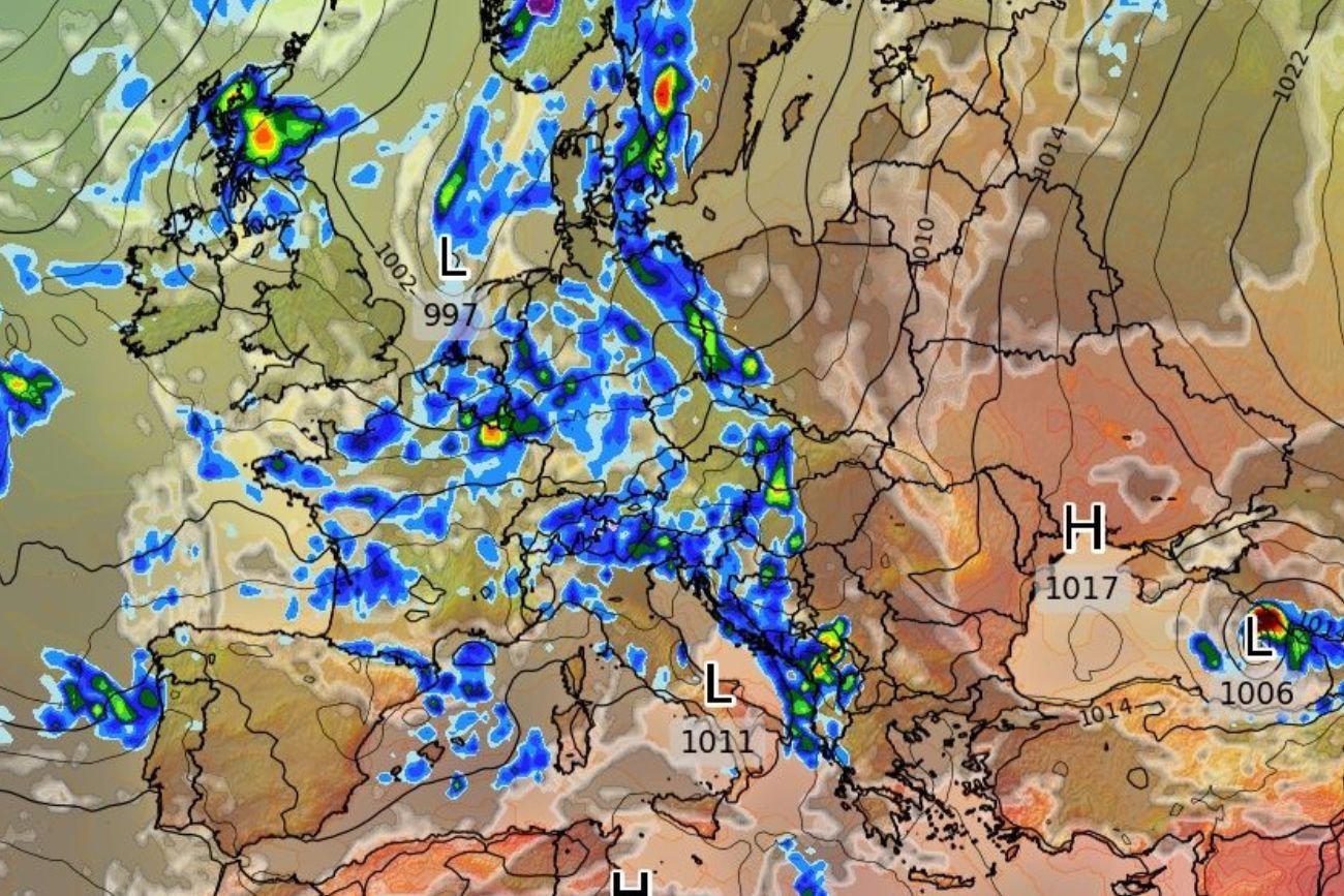 Gwałtowna zmiana pogody. Zamiast słońca deszcz, porywisty wiatr i ochłodzenie