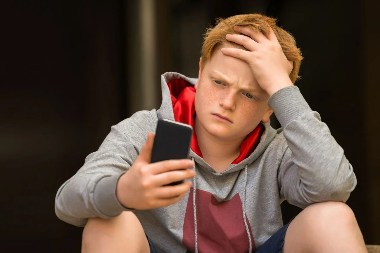 Dziecięcy Telefon Zaufania to dla wielu dzieci jedyna szansa na to, by ktoś wysłuchał ich problemów bez oceniania. Dziecięcy Telefon Zaufania to dla wielu dzieci jedyna szansa na to, by ktoś wysłuchał ich problemów bez oceniania.