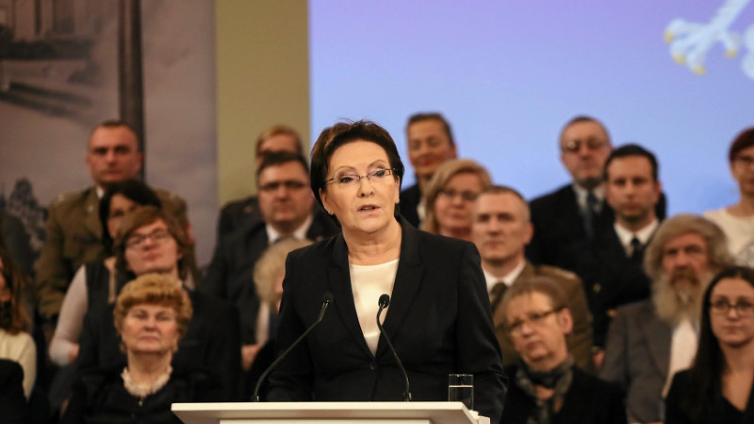 Od matki-polki po lwicę Platformy. Premier Ewa Kopacz podsumowuje półmetek swojego rządu.