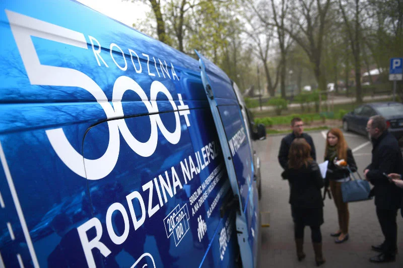 Rząd PiS planuje udoskonalić program 500 +.