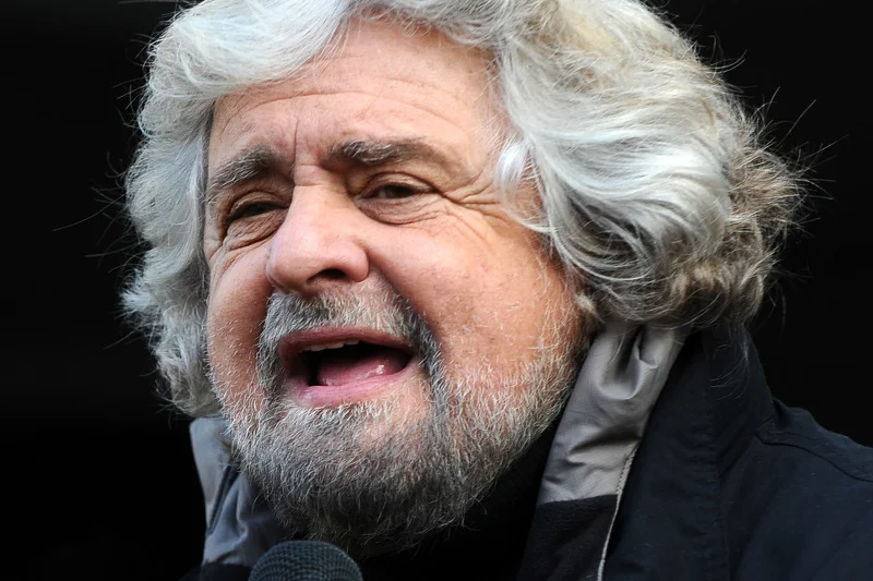 Beppe Grillo, założyciel Ruchu Pięciu Gwiazd, największy zwycięzca referendum, które pogrążyło premiera Matteo Renziego.