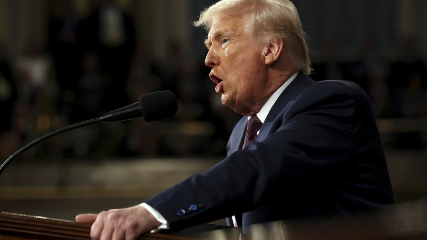 "Dostaniemy ją w ten czy inny sposób". Oto dlaczego Trump nie odpuszcza Grenlandii Trump nie odpuszcza Grenlandii. Sprawdziła, o co chodzi prezydentowi USA