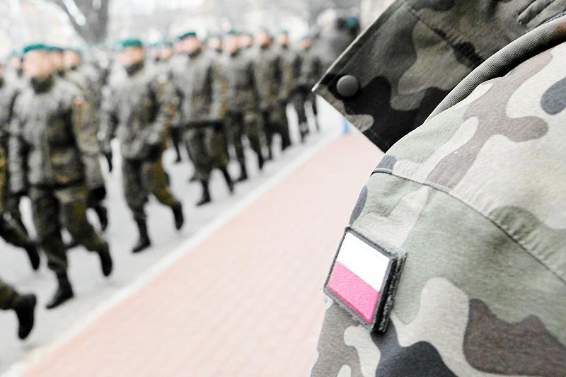 Honor zawodowy dla wielu jest pojęciem obcym i w pracy kierują się tylko korzyścią. Nawet żołnierzom daleko dziś do dawnych wzorców honoru...