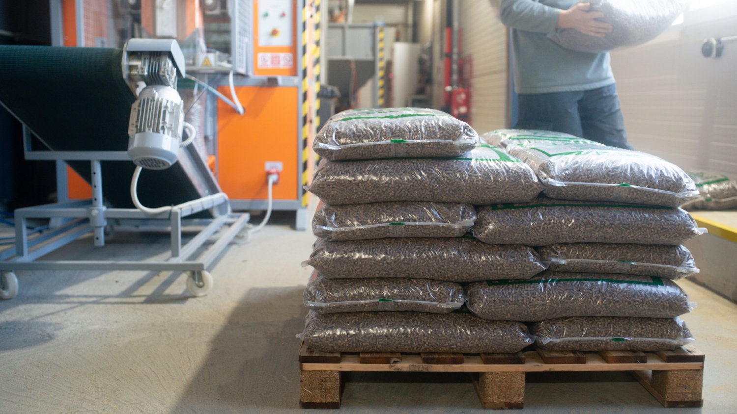 Pellet wyczyścił nam portfele i zniknął. A nowy opał czeka i jest wyjątkowo tani