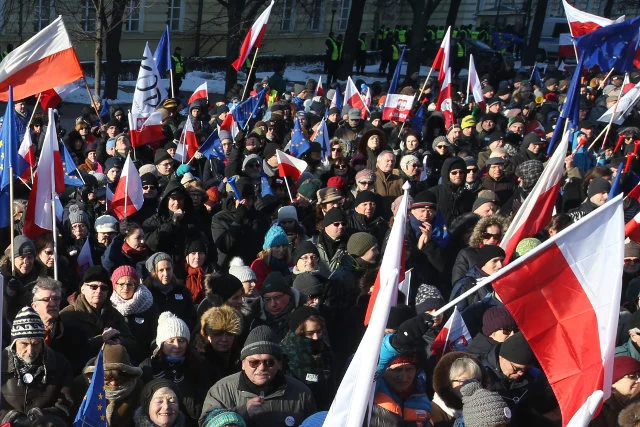 Demonstracje KOD pokazują, jak wielu obywatelom leży na sercu poszanowania prawa w Polsce