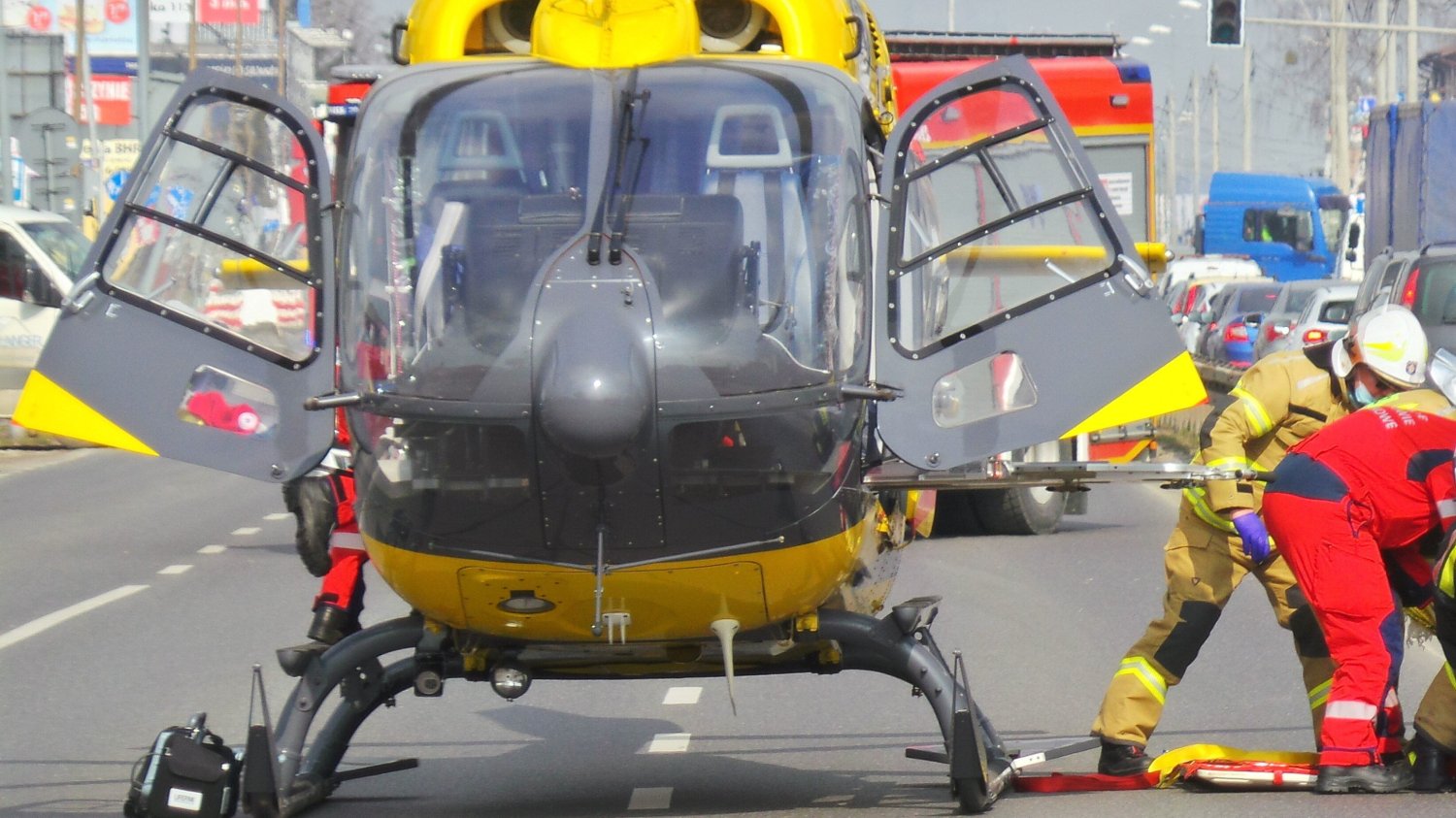 Stryszów. Poważny wypadek po zdarzeniu z radiowozem