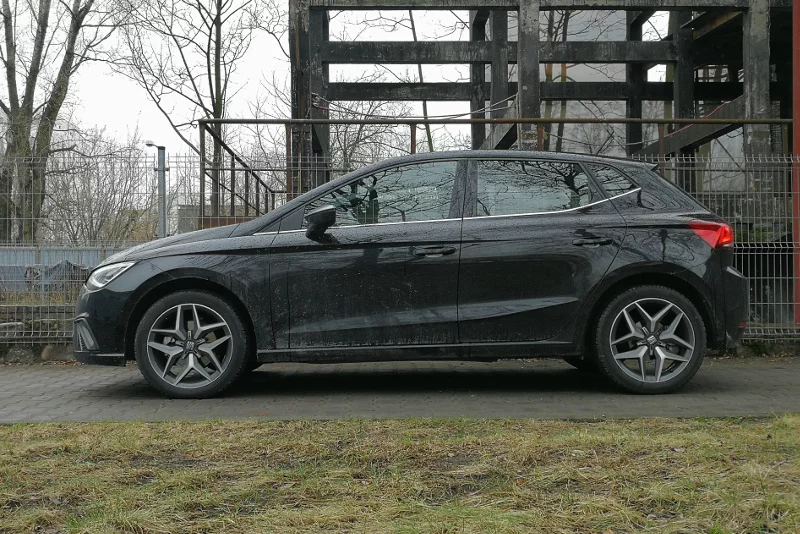 Nowy Seat Ibiza jest podobny do większego Leona.
