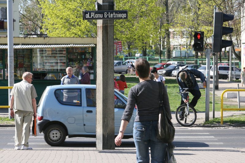 Aleja Planu 6-letniego w Bydgoszczy krótko miała zmienioną nazwę.