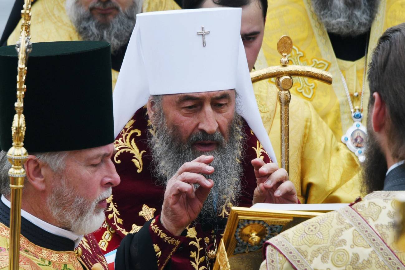 Metropolita Onufry chce wejść do Mariupola. Procesja ratowania cywilów