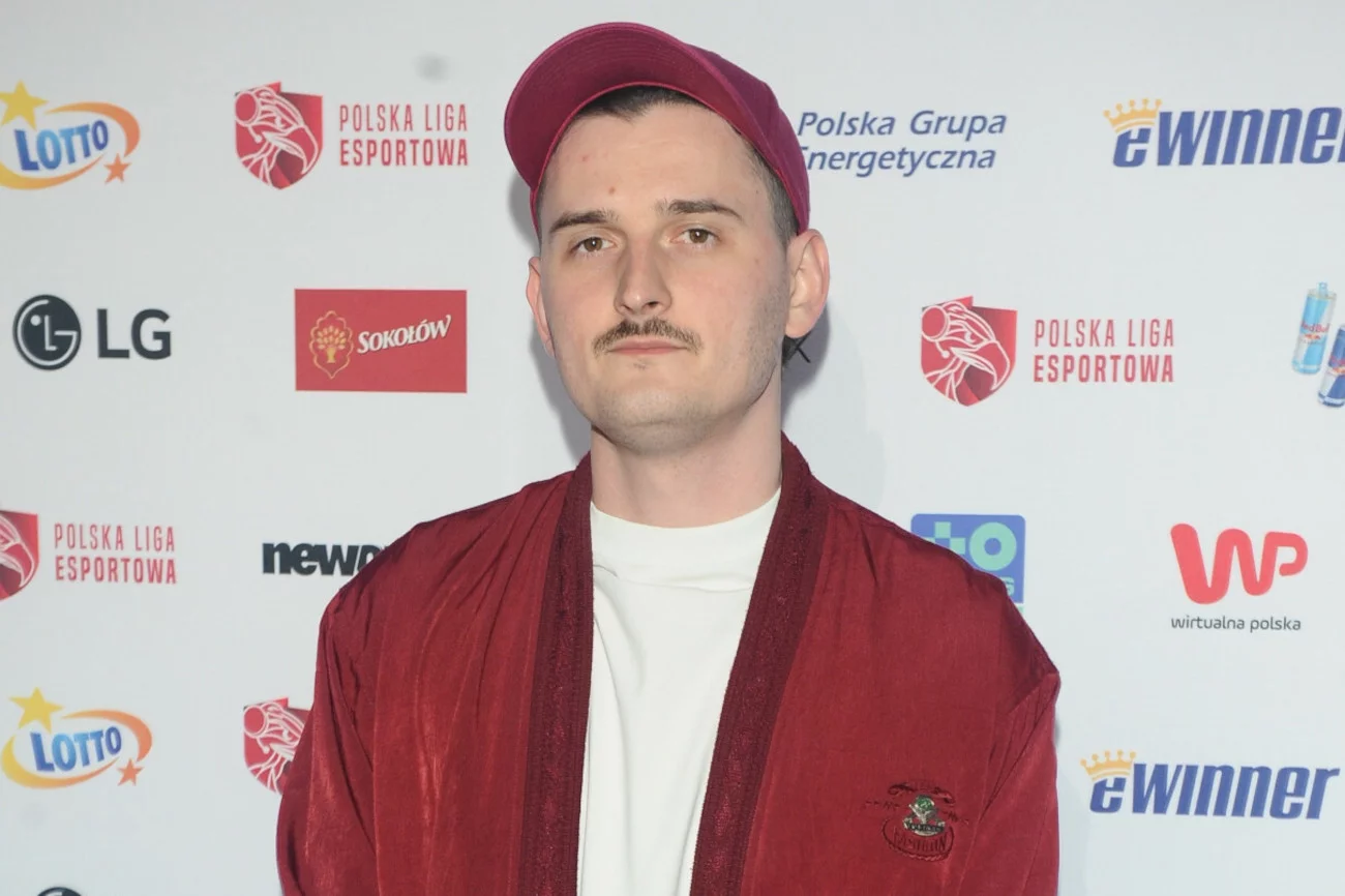 Dawid Podsiadło planuje odejść z Kościoła katolickiego.