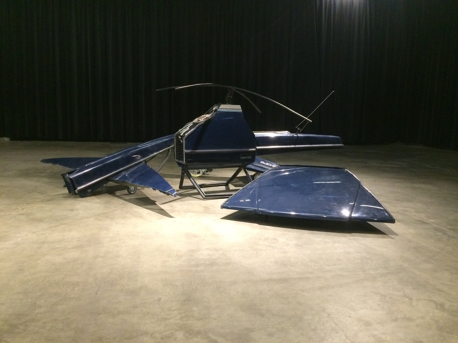 VOLVO 2040 Tranformed Into 4 Drones, 2014, rzeźba
