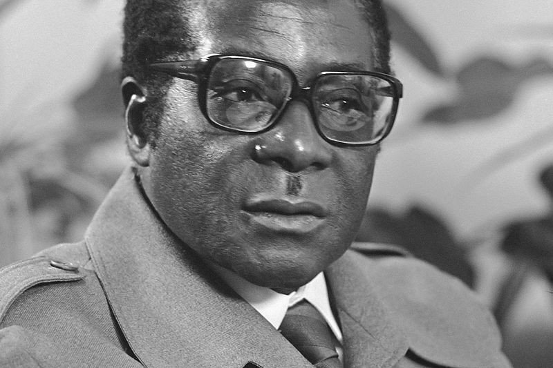 Robert Mugabe, obalony przed dwoma laty dyktator Zimbabwe zmarł w Singapurze w wieku 95 lat