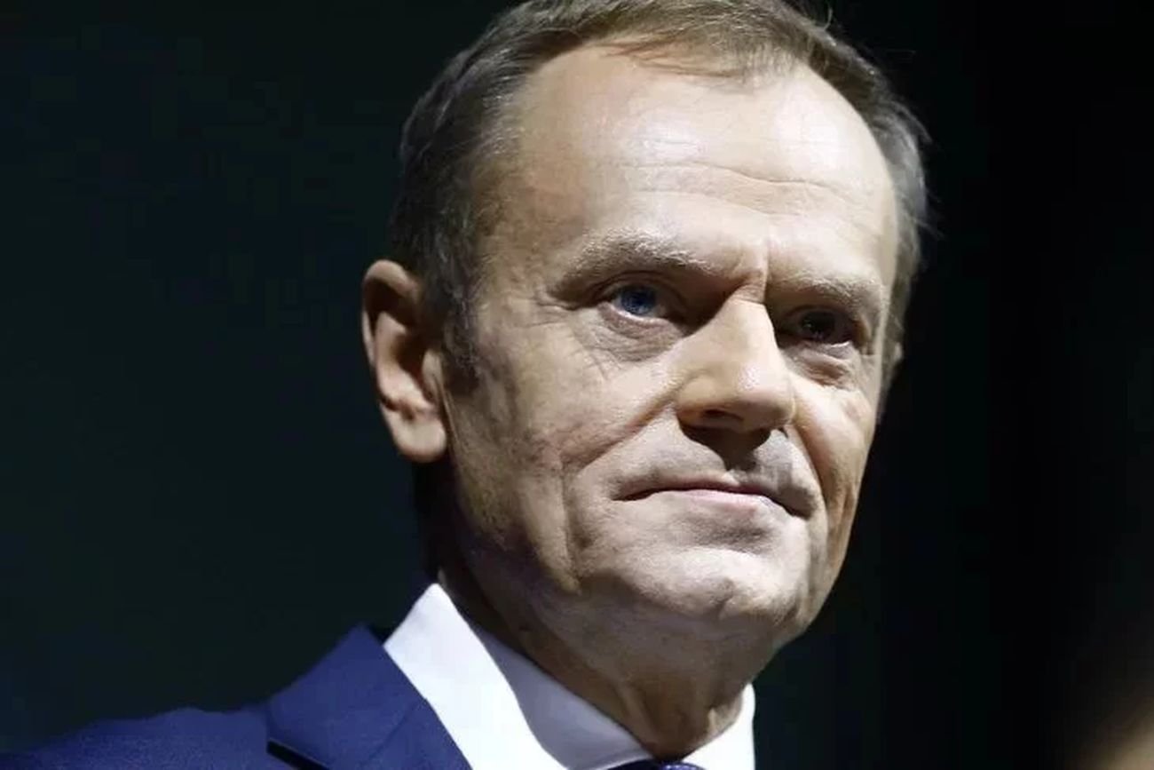 Według tygodnika "Polityka" powrót Donalda Tuska na fotel szefa jest już pewny.