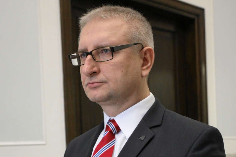 Stanisław Pięta z PiS: W Sejmie są posłowie, którzy jeżdżą na dacze do Putina i piją z nim wódkę
