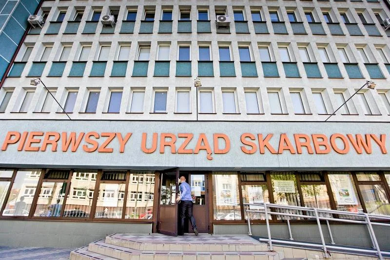 Polacy w 2012 roku donosili do urzędów skarbowych chętniej, niż kiedykolwiek wcześniej.