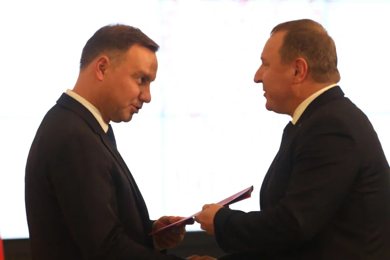 Prawdopodobnie nie będzie wspólnej debaty telewizyjnej przed II turą wyborów. Zgody nie wyraża Jacek Kurski.
