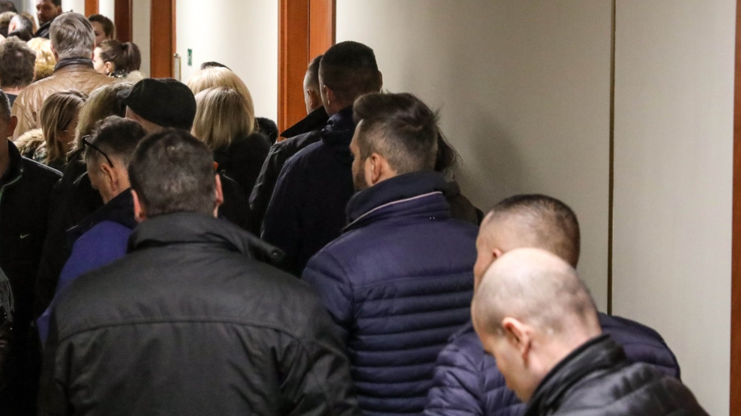500 zł dziennie za opóźnienie. Polacy rzucili się składać ten wniosek