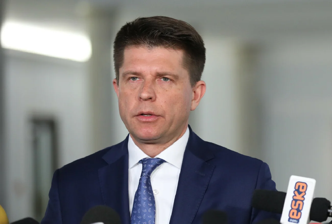 Nawet Morawiecki pozazdrości. Oto, co skrywa oświadczenie Ryszarda Petru.