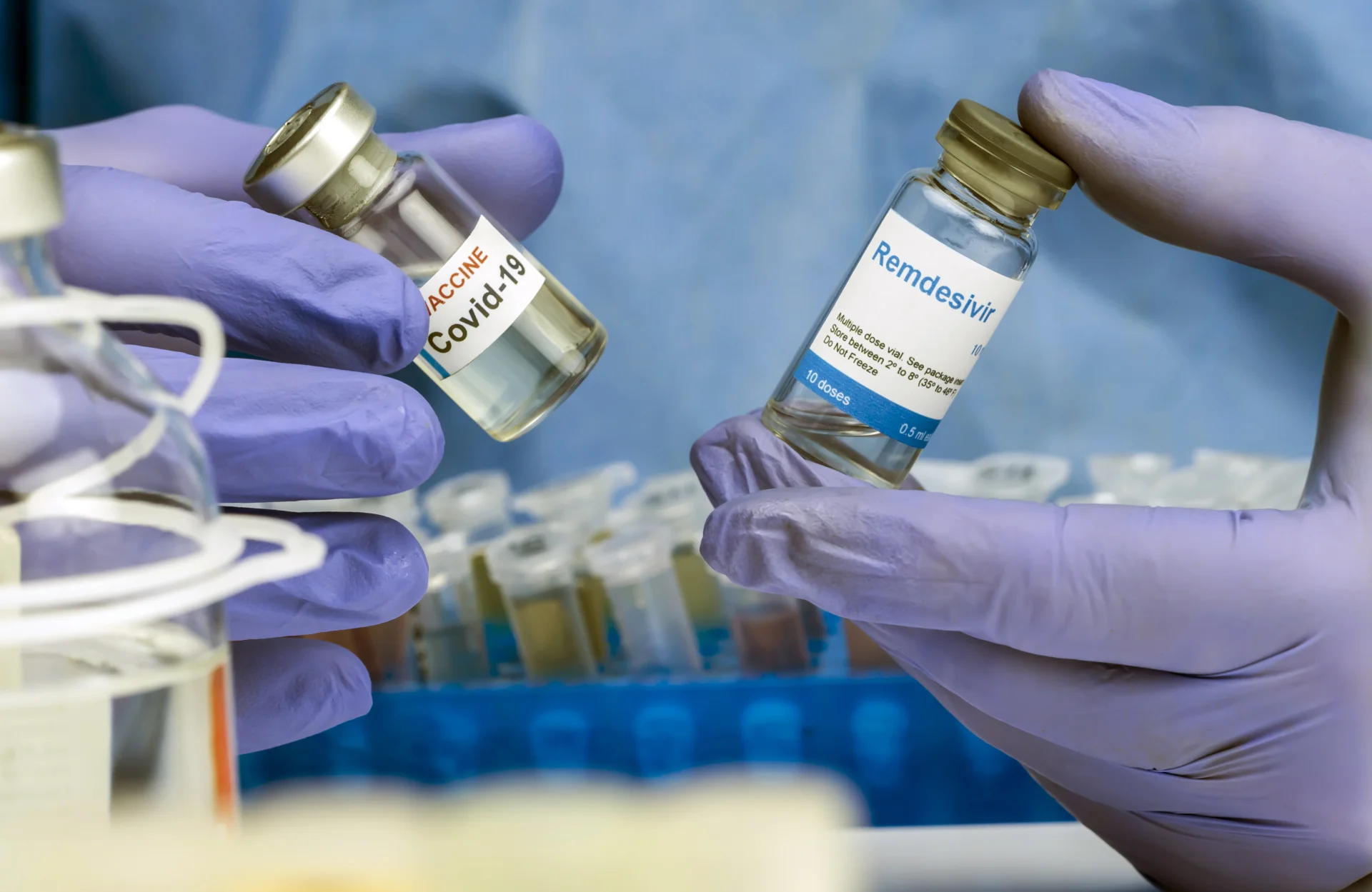 Gilead Sciences – kalifornijski koncern farmaceutyczny produkujący remdesivir, czyli pierwszy lek na koronawirusa – podał oficjalną cenę za fiolkę preparatu, który może ratować życie chorym na covid-19. Podano oficjalną cenę remdesiviru, czyli pierwszego leku na koronawirusa, który może ratować życie chorym na covid-19.