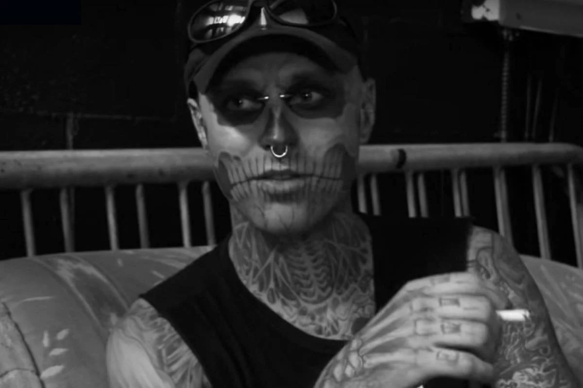 Rodzina "Zombie Boya" i jego menedżer twierdzą, że model nie popełnił samobójstwa.