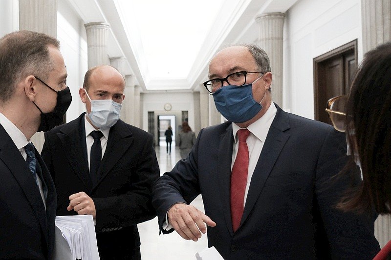 Przewodniczący SLD Włodzimierz Czarzasty dobitnie wyjaśnił, dlaczego opozycja zablokował PiS ws. ekspresowego procedowania nowych przepisów covidowych.