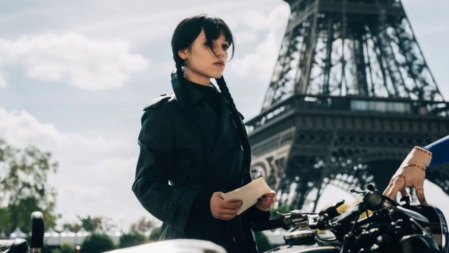 Mroczna strona Paryża. Wednesday poczułaby się tam jak w SPA