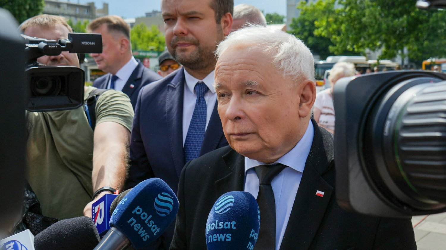 Burza po spocie PiS ws. migracji i Tuska. "Nieodpowiedzialne".