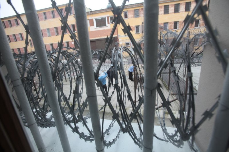 Czy Arkadiusz Kraska siedzi w więzieniu za morderstwa których nie popełnił? Nawet rodzina ofiary nie wierzy w jego winę, rodzina domaga się uniewinnienia.