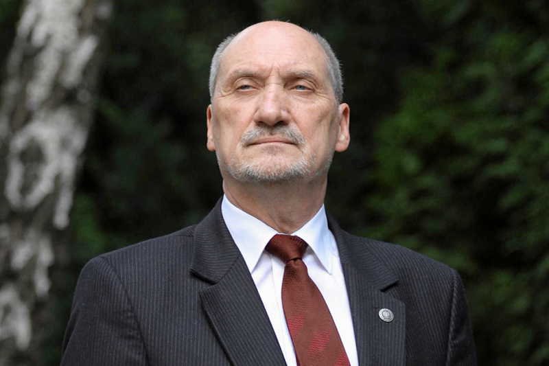 Antoni Macierewicz ma wejść do kierownictwa PiS – donosi "Newsweek".