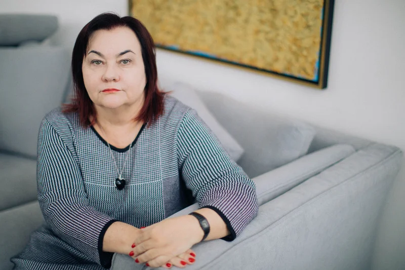 Prof. dr hab. Karina Jahnz-Różyk, kierownik Kliniki Chorób Wewnętrznych, Pneumonologii, Alergologii i Immunologii Klinicznej Wojskowego Instytutu Medycznego CSK MON w Warszawie , konsultant krajowy w dziedzinie alergologii.