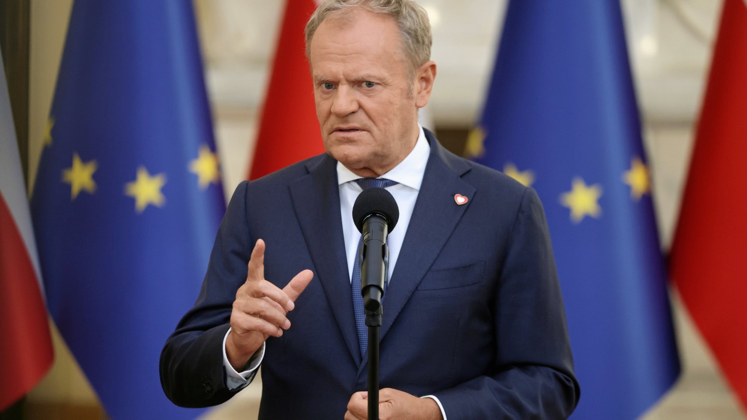 Donald Tusk reaguje po pobiciu Adama Niedzielskiego: Pójdą siedzieć Donald Tusk