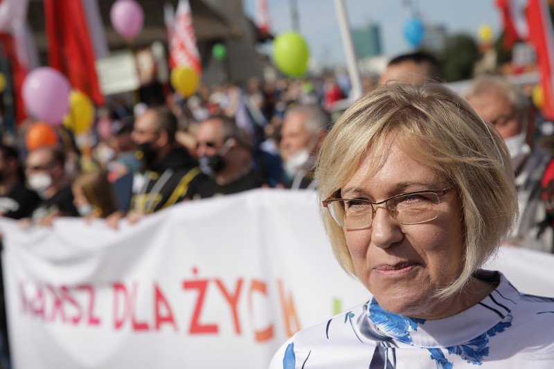Kurator oświaty z Krakowa Barbara Nowak znalazła winnych gender w szkołach. To... młodzi nauczyciele!