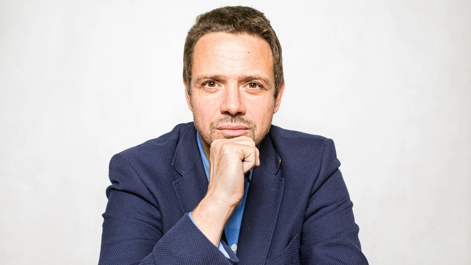 W rozmowie z naTemat Rafał Trzaskowski tłumaczy, dlaczego woli walczyć o Warszawę i przejść do samorządu niż trwać w gabinecie cieni Grzegorza Schetyny.