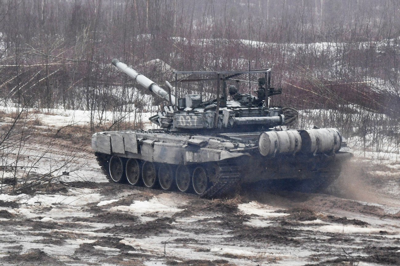 Rosja miała zniszczyć dwa wozy bojowe Ukrainy przy granicy.