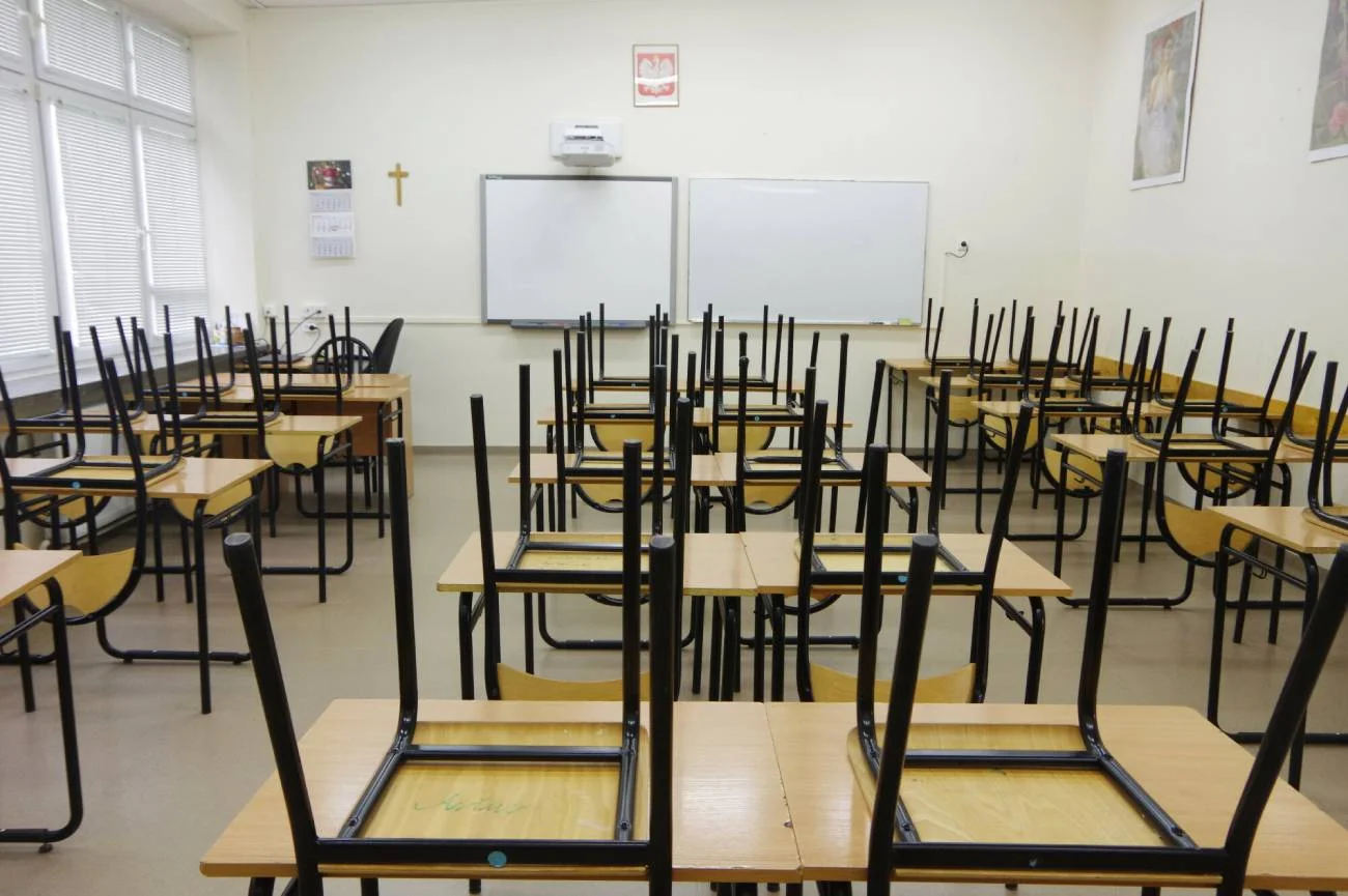 Rodzice oburzeni transpłciową nauczycielką w Kanadzie. Przymusowy urlop