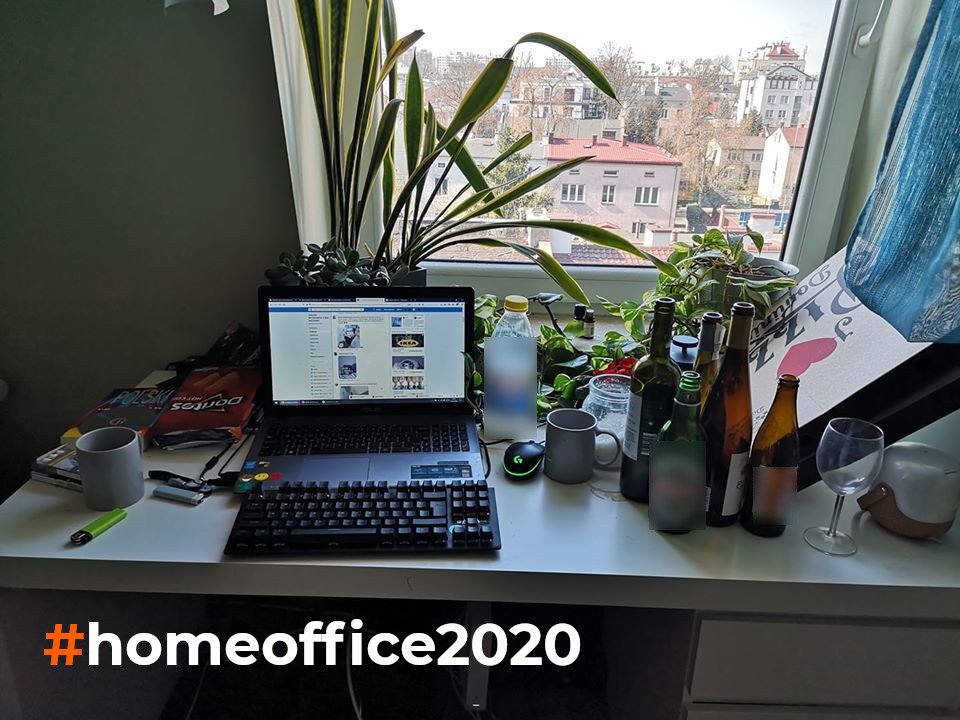 Praca zdalna to też praca. Alkohol jest wykluczony, chociaż nie ma przepisów, by rozwiać wątpliwości w tej sprawie.