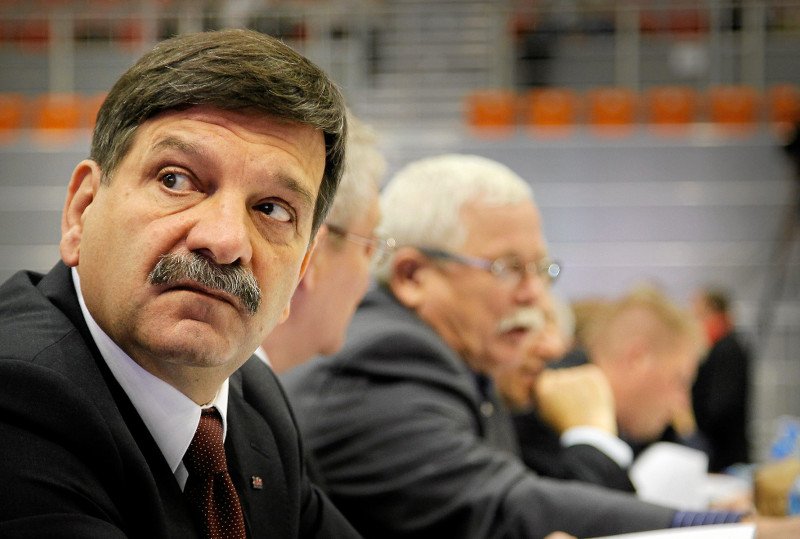 Komorowski sprytnie zrobił z Dudy radykała? Janusz Śniadek: Facet stosuje prymitywne chwyty