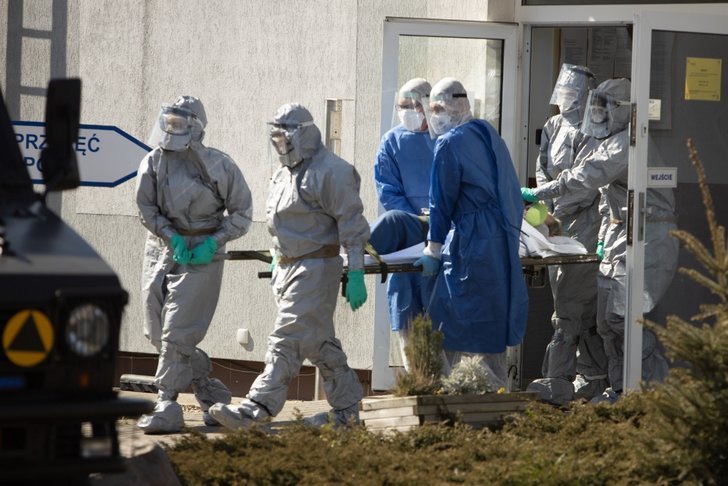 Lek stosowany w przypadku reumatoidalnego zapalenia stawów przynosi efekty w leczeniu Covid-19.