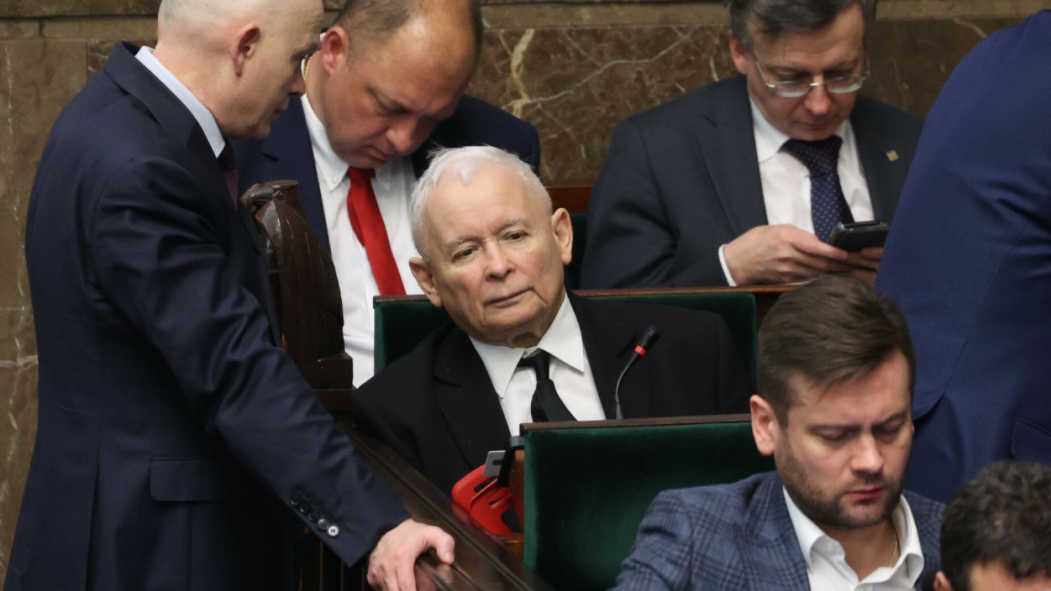 Lex Tusk. Sejm zdecydował ws. nowelizacji Andrzeja Dudy Lex Tusk. Sejm zdecydował ws. nowelizacji Andrzeja Dudy