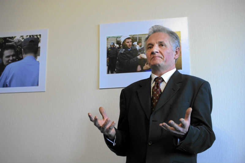 Zbigniew Bujak zapowiada, że nie poprze Bronisława Komorowskiego, bo zawiódł się na jego polityce wobec Ukrainy.